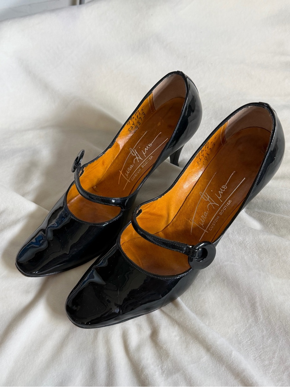1960’s Turo Gino Custom Bootier Patent Mary Jane Heels Women's Dress Pumps 7.5